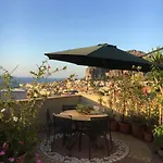 Panorama *